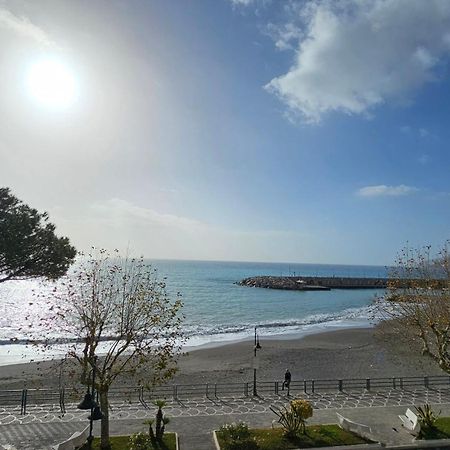 Galene - Beachfront In Costa D'Amalfi 马奥莱 外观 照片