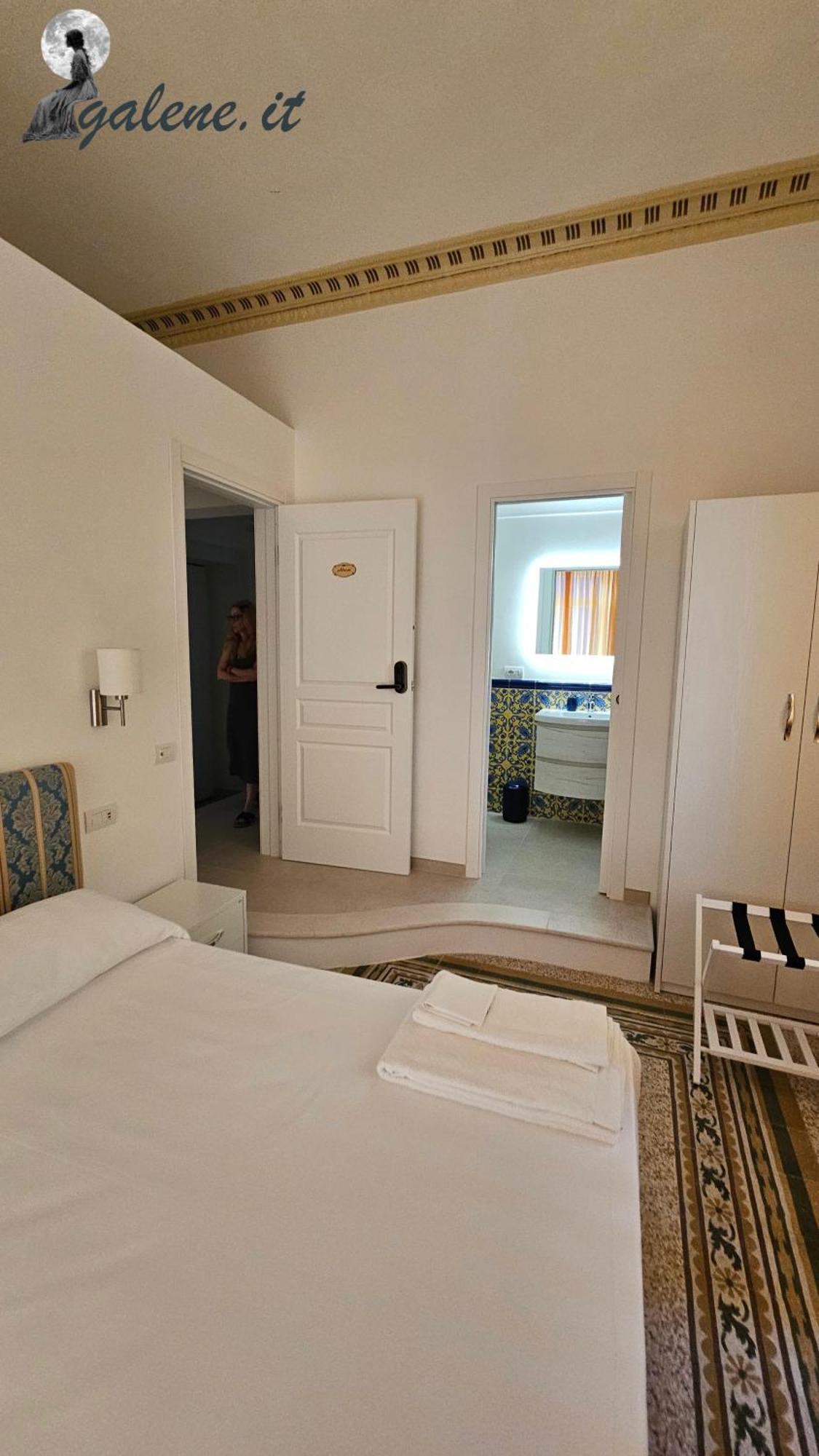 Galene - Beachfront In Costa D'Amalfi 马奥莱 外观 照片